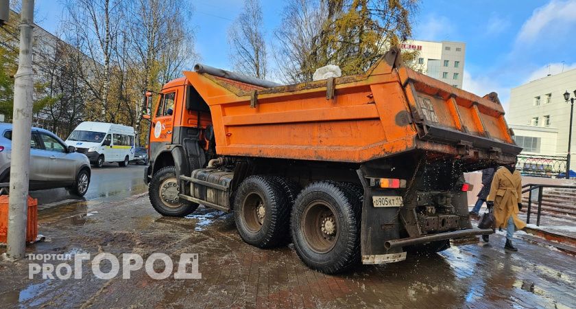В столице Коми ввели месячное ограничение движения большегрузам