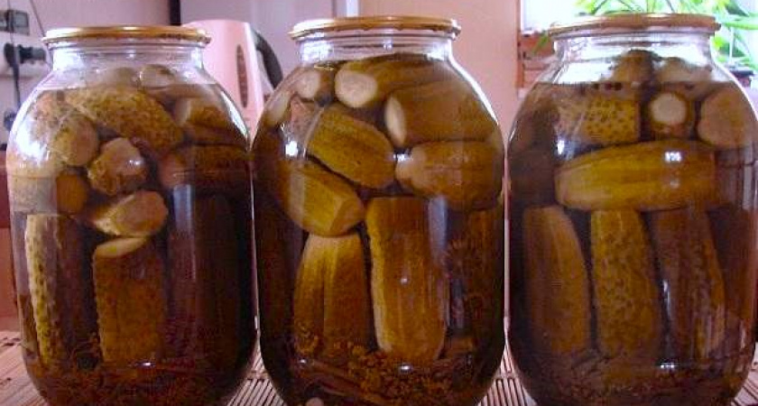 Огурцы на зиму "по-берлински" – пошаговый рецепт хрустящей закуски: банка улетает за 5 минут, закатываю сразу в 2 раза больше