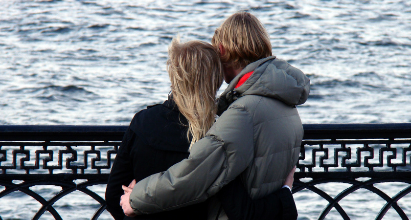 Встретят любовь всей жизни: октябрь-2025 приготовил сюрприз для этих знаков —  они встретят того, кто предназначен им судьбой