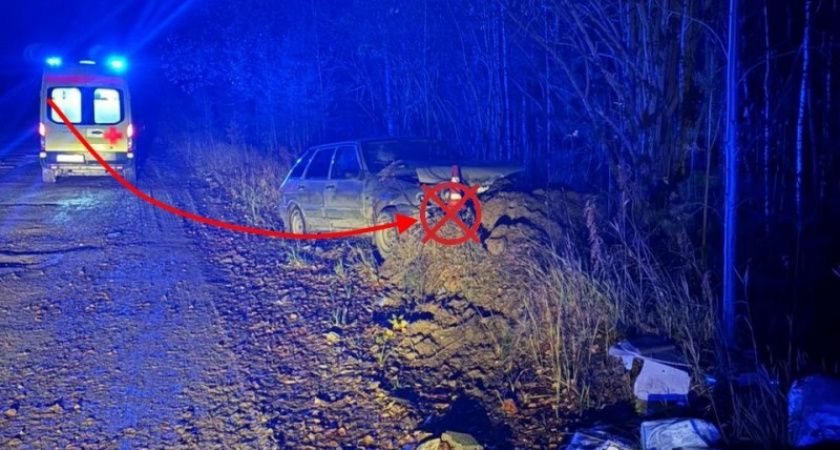 В Ухте водитель бросил разбитый автомобиль с двумя пассажирами после ночного ДТП