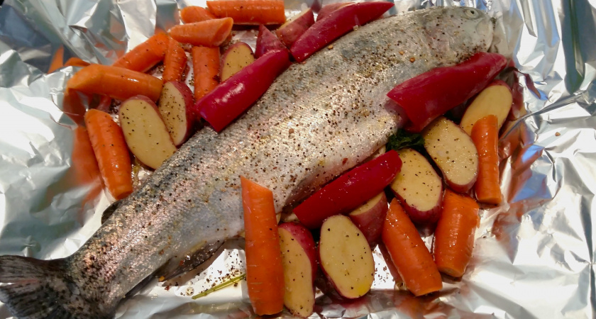 Готовлю минтай по рецепту мурманских рыбаков: никакая осетрина и рядом не стояла — на праздничный стол теперь только его