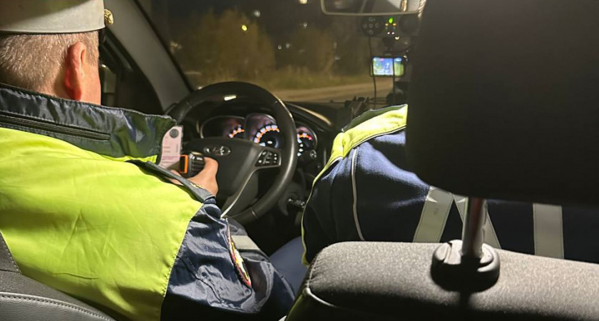 Забыл права и вспомнил уже в дороге: можно ли ехать или следует вернуться за документами