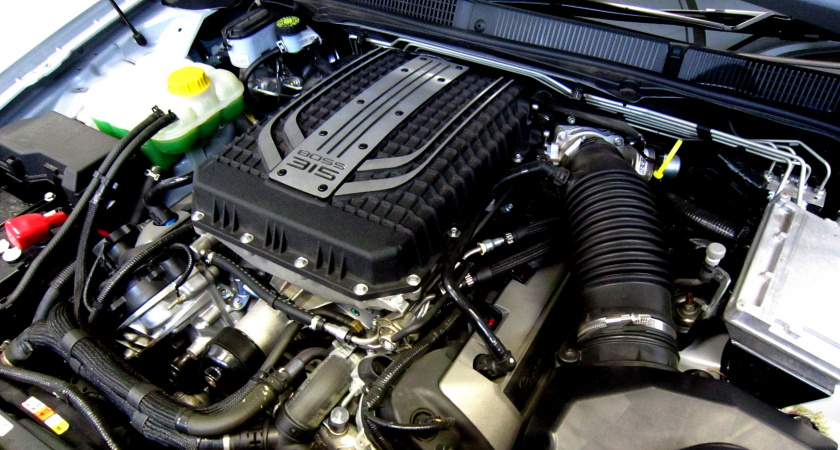 В России выпустили самый дешевый V8 в мире: куда его ставить, не подскажите?