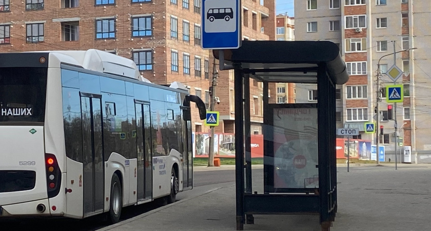 Резкое торможение автобуса привело к травмированию жительницы Коми