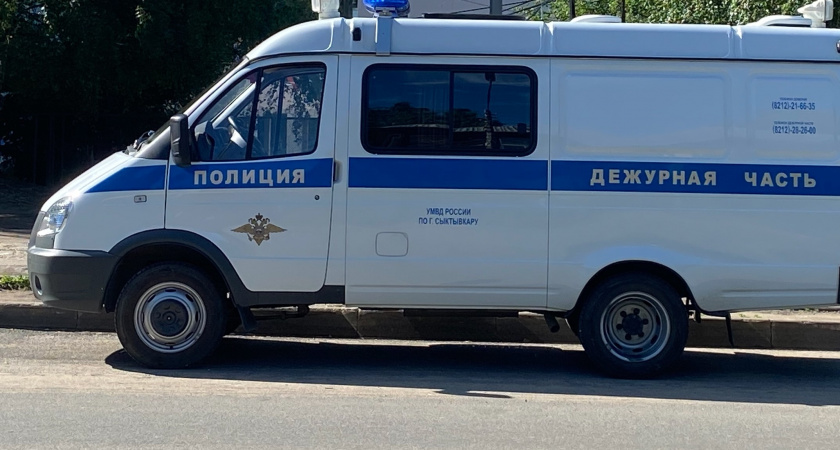 В Коми в ДТП с участием "УАЗа" и "Фольксвагена" пострадала женщина