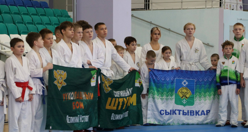 В Коми юные бойцы почтили память героя полиции на турнире по рукопашному бою