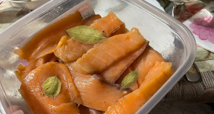 Искусство домашней засолки: как приготовить идеальную красную рыбу