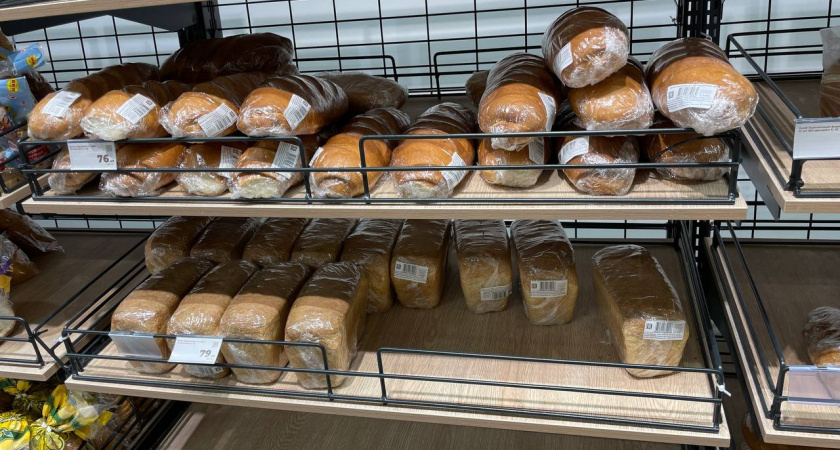 Почему магазинный хлеб стал как вата: объяснение технолога пищевой промышленности