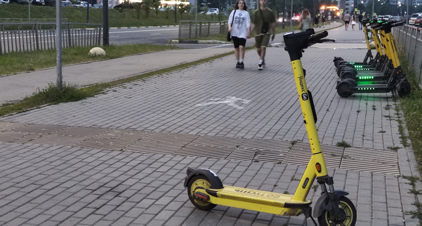 В Коми мужчина проведет 10 суток под арестом за пьяное вождение электросамоката