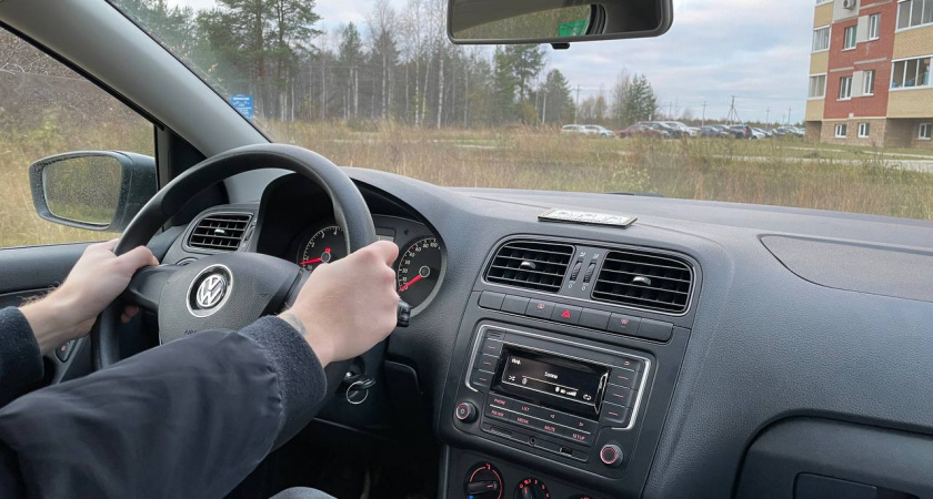 Опасная привычка за рулем: как водители губят двигатель, даже не подозревая об этом