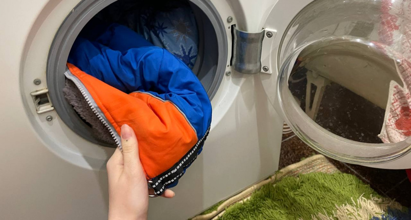 Всегда кладу ложку в барабан стиралки — стирка проще, а полотенца как новые