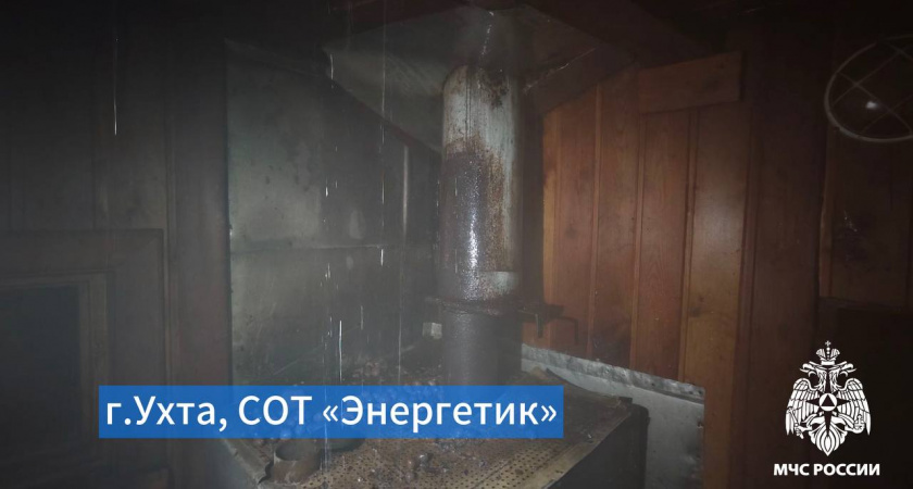 За сутки в Ухте сгорели частный дом и неэксплуатируемое здание 