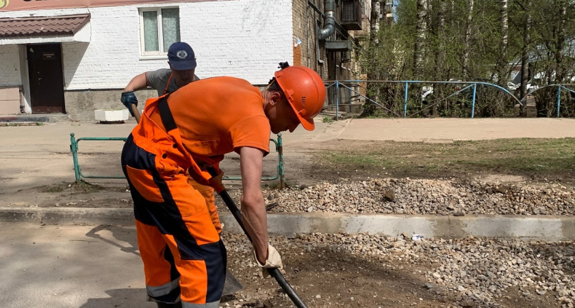 Бетон и асфальт в прошлом: два дешёвых способа обустроить въезд