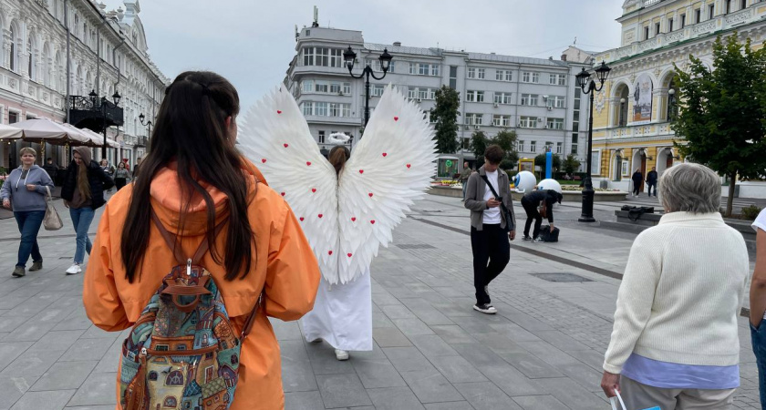 Гороскоп на ноябрь: Скорпионам — трансформация, Стрельцам — карьерный взлет, а всем — найти свой ритм