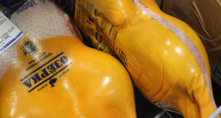 В Коми с прилавков магазинов изъяли 21 килограмм опасного мяса