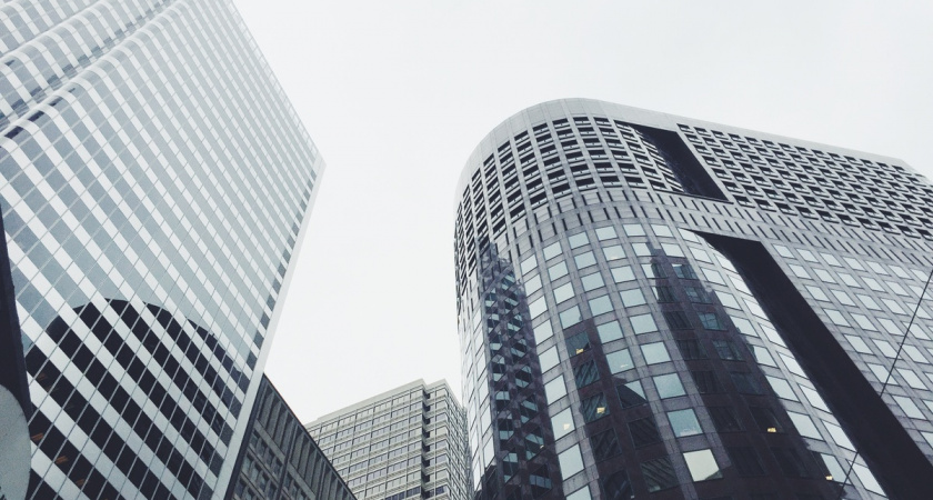 В США не используют арматуру в фундаменте? Смотрим на технологию, которая переворачивает наши представления о стройке