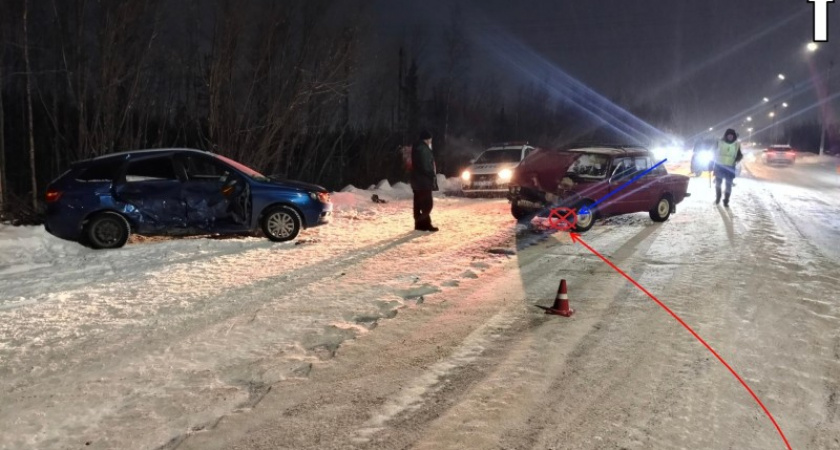 Водитель Lada Vesta спровоцировал ДТП в Коми с двумя пострадавшими