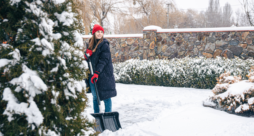 Как избавить себя от уборки снега: три проверенных способа