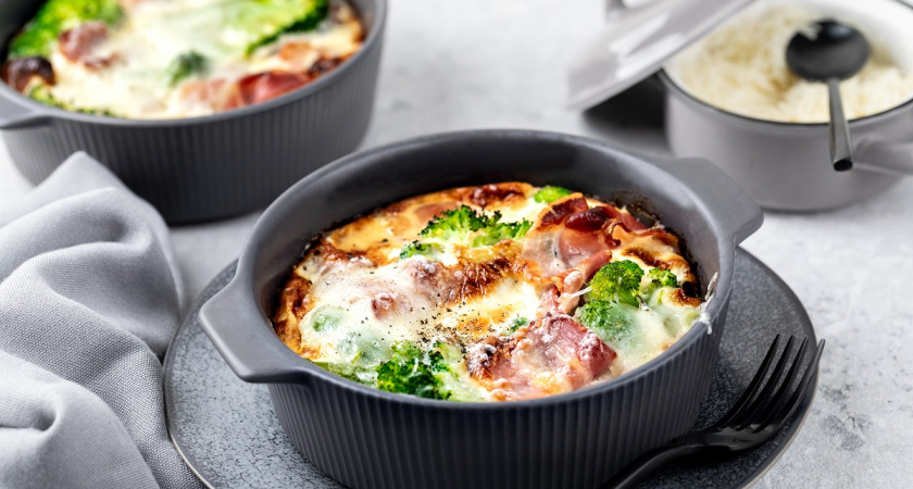 Мини-запеканки, которые выглядят как ресторанное блюдо, а готовятся проще яичницы: ужин достойный ресторанного меню