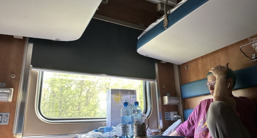 В РЖД убрали верхние полки в плацкарте: что получили взамен пассажиры и сколько придется за это заплатить