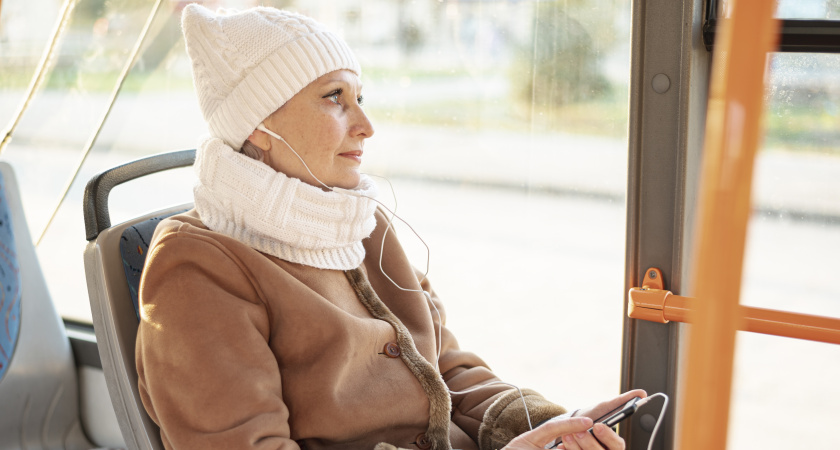 Стильные акценты зимы: 7 моделей шапок, которые подчеркнут элегантность и свежесть