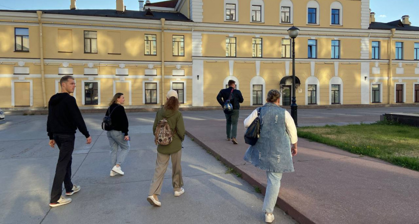 Скатались в Питер на 9 дней: когда вернулись, сели и посчитали - обомлели. Честно рассказываю на чем можно было сэкономить