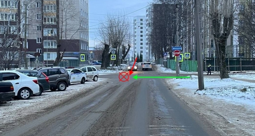 В столице Коми местная жительница попала под колеса “Опеля”