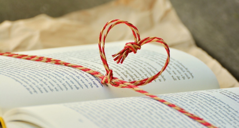 После 40 лет дружбы я наконец-то поняла, почему моя подруга на каждый праздник дарила мне книги