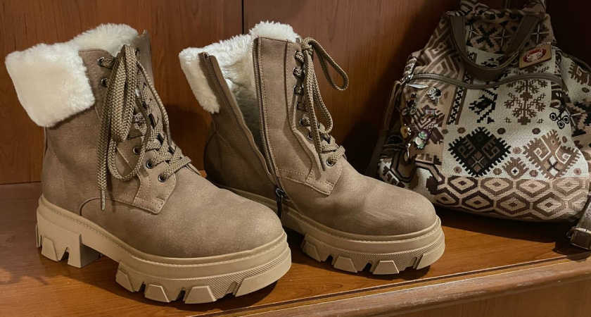 Наношу порошок на подошву — и гололеда не боюсь, шагаю, как по сухому асфальту