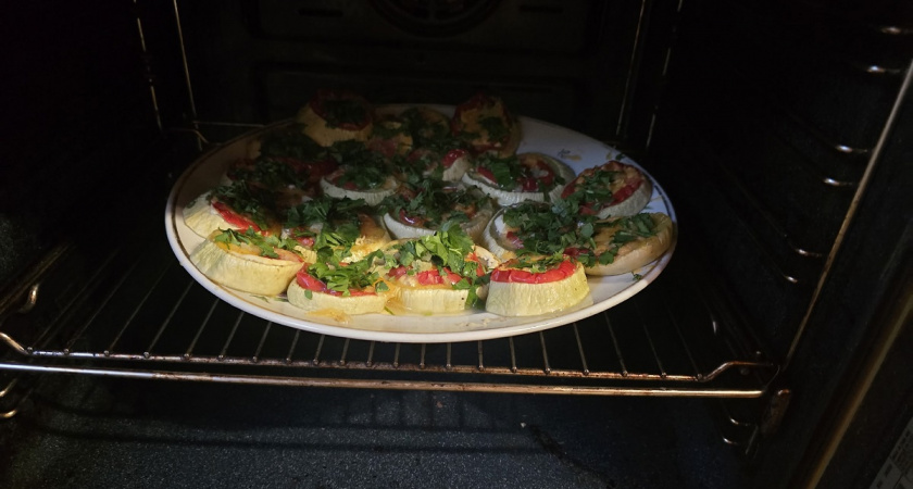 Вместо надоевших рулетиков: новая закуска из кабачков - так вы еще не ели