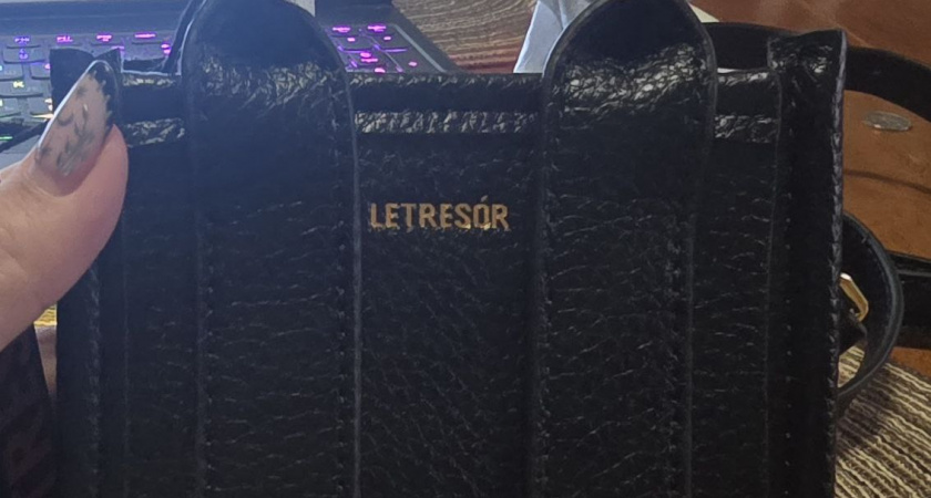 Главные модницы страны открыли настоящую охоту за этими сумками: 3 трендовых модели на зиму 2026