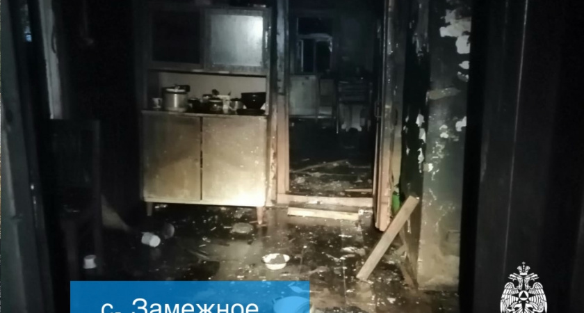 В Коми при пожаре в частном доме погибли два человека