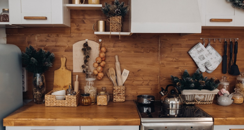 Уберите их с кухни: 5 неочевидных вещей, которые крадут вашу энергию