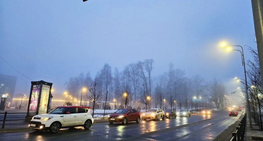 Верховный суд поставил окончательную точку: какой поворотник нужно включать при въезде на кольцо — правый или левый?