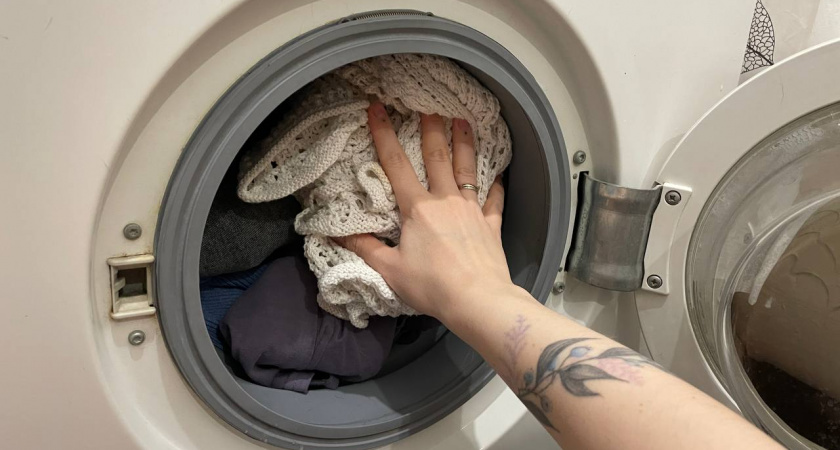 Узнала почему вещи в машинке перестали отстирываться - оказалось большинство хозяек засыпают стиральный порошок не в тот лоток
