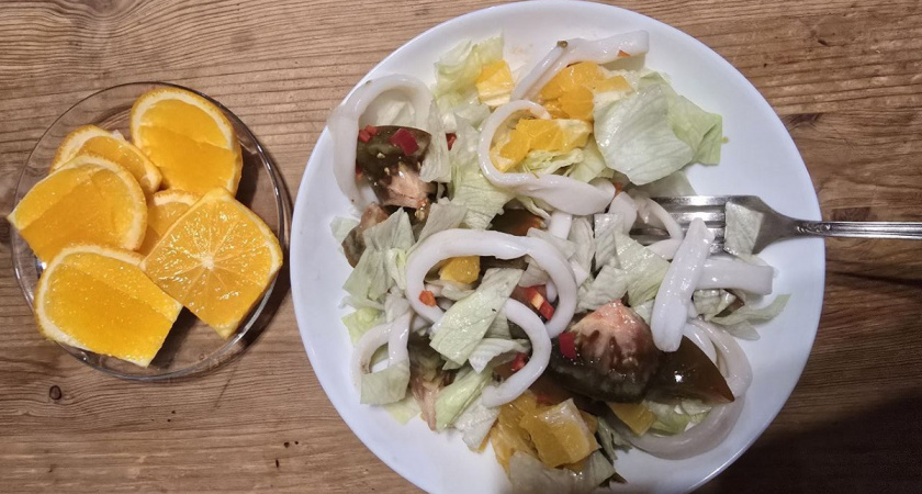 Сварил кальмаров по методу, который мне раскрыл знакомый шеф: получился нежнее суфле - хоть на закуску, хоть в салат