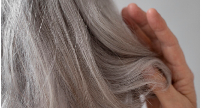Смешиваем 4 продукта — и на седину: боремся с "серебром" в волосах домашними средствами 