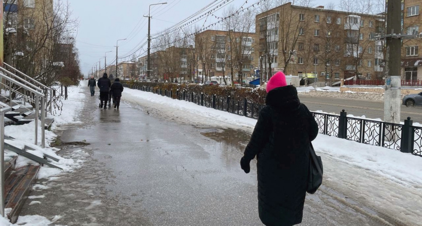 9 шапок, которые превращают всех женщин в тёток, и модные шапки на зиму 2025-2026