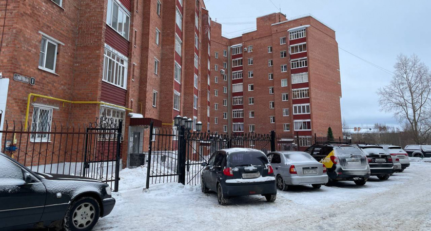 Верховный суд поставил точку: как законно навести порядок с парковкой во дворе