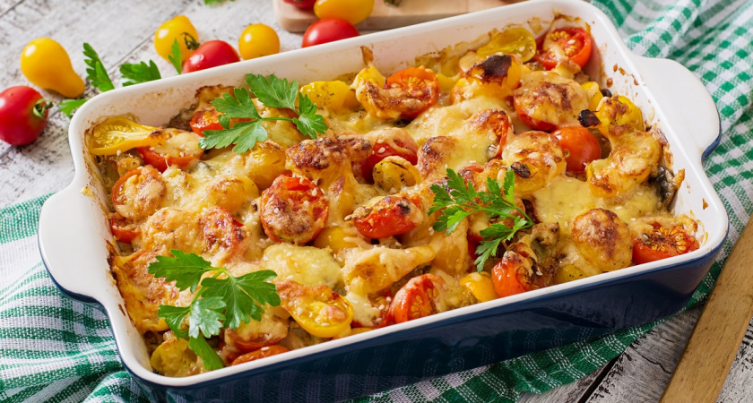 Превращаю картошку в скандинавский шедевр — запекаю с беконом под сливочной заливкой и сырной корочкой, не гарнир, а целое блюдо