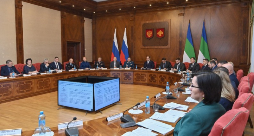 Глава Коми поставил задачу встретить Новый год без пожаров