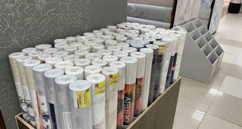 Виниловые обои - это прошлый век: используем другой долговечный материал - тренд 2025-2026 у дизайнеров