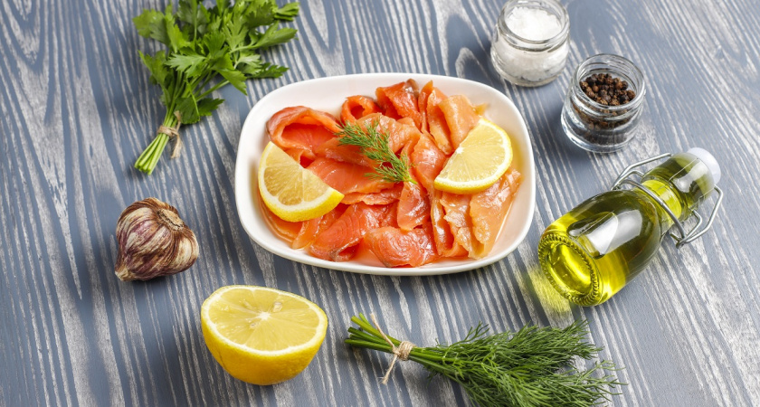 Идеальный посол: рыболовы раскрыли точный рецепт засолки горбуши