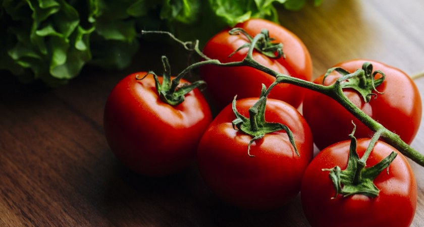 Эти три сорта томатов уже в декабре не сыщешь: в следующий сезон засыпят урожаем