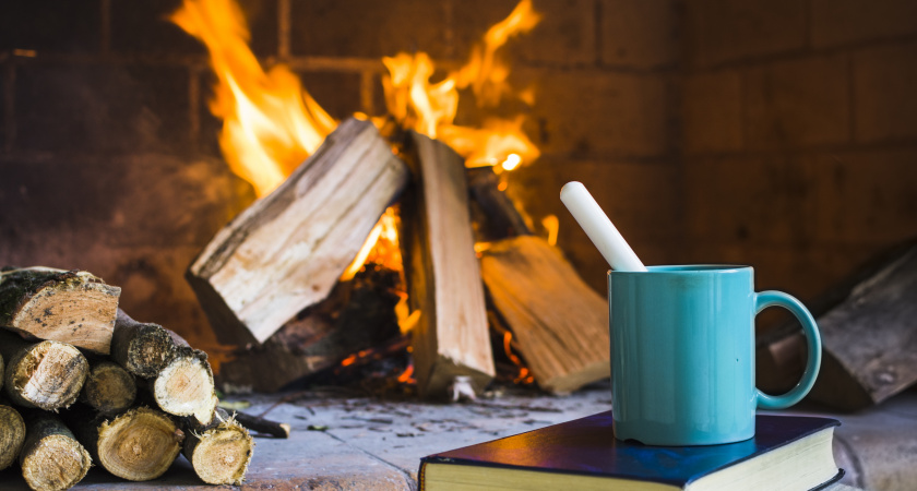 Магия огня против уюта: места в доме, где камин тихо уничтожает гармонию и покой семьи