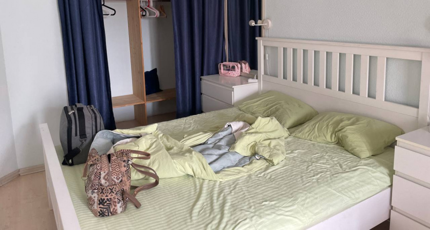 Сыплю соду на матрас раз в месяц - и сплю спокойно: классный лайфхак - берите на заметку