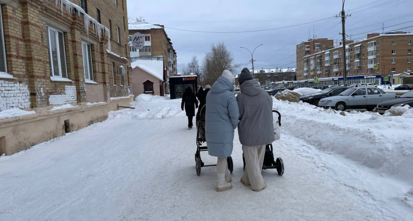 Почему одни дети уважают своих пожилых родителей, а другие - нет? Воспитание тут ни при чем
