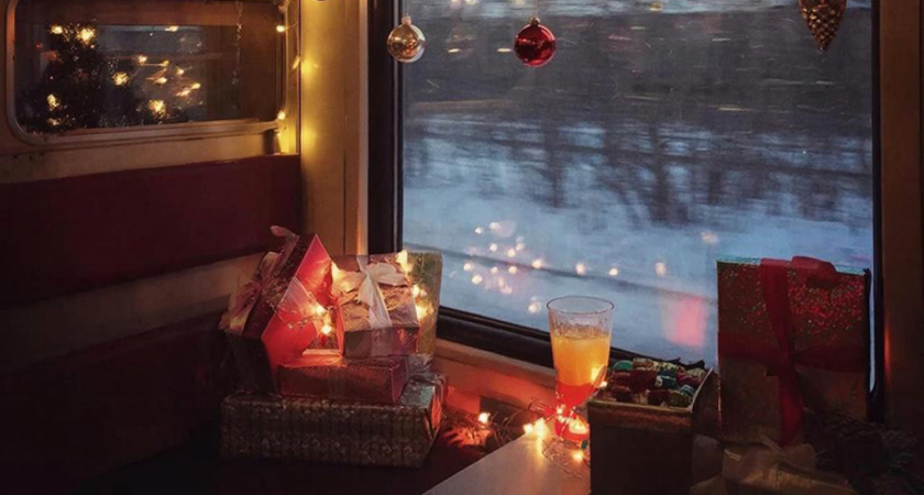 Поезд в Новый год: сколько стоит отправиться в новогодний тур на поезде