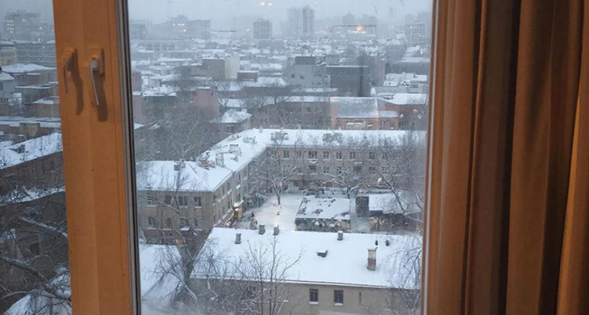 Китайский способ утеплить окна без затрат: работает лучше тройного стеклопакета, тепло даже в -40