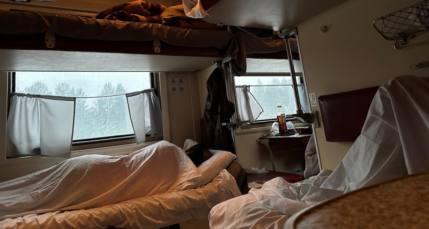 Почему я больше не уступаю свои места в поезде незнакомым людям: мой горький опыт с «безобидной» бабушкой - выселяли с проводницей